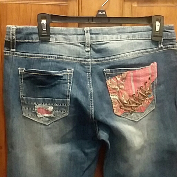 Jeans - Picture 4 of 4